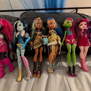 Monster High Doll Lot